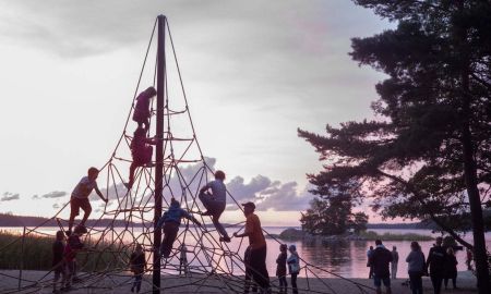 Nagu Framnäs Simstrand Barn Leker. Bild av Tero Tuominen